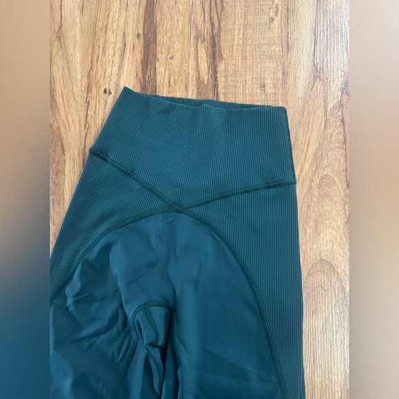 Aerie Offline High Rise 7/8 Ribbed Panel Emerald Green Leggings Size XS - Picture 3 of 7